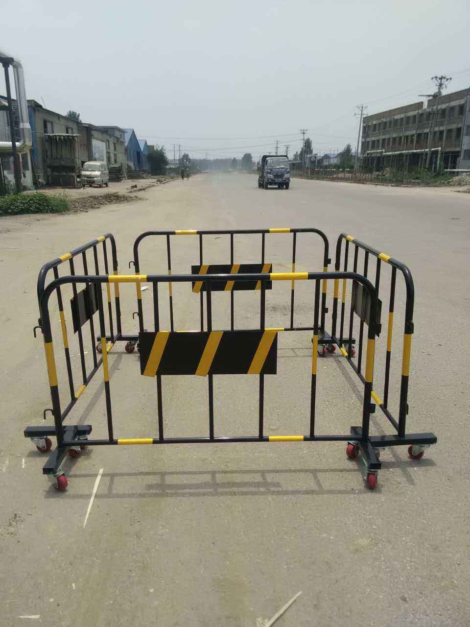 鐵馬圍欄 市政道路施工與交通安全的關鍵防護屏障